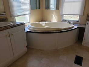 146 E Caroline St in Greenville, SC - Building Photo - Building Photo