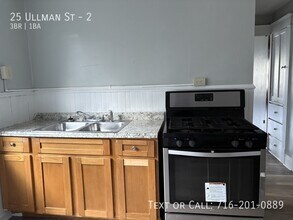 25 Ullman St in Buffalo, NY - Building Photo - Building Photo