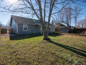 2707 W Easy St in Rogers, AR - Building Photo - Building Photo