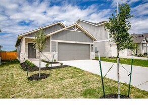 237 Unforgiven Ln in Jarrell, TX - Building Photo - Building Photo