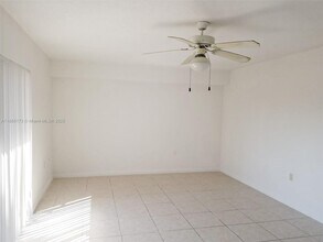 133 Heritage Way in West Palm Beach, FL - Building Photo - Building Photo