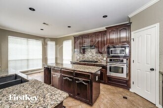 1321 Lyra Ln in Arlington, TX - Building Photo - Building Photo