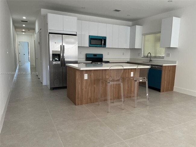 property at 119 NW 5th Ave