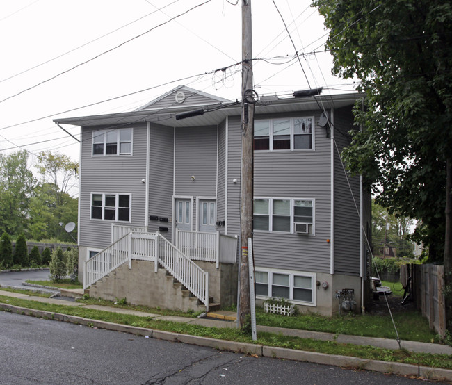 7 Homer Lee Ave in Spring Valley, NY - Building Photo - Building Photo