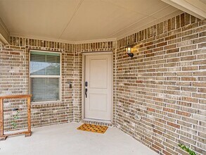 9912 Huntersville Trl in Fort Worth, TX - Building Photo - Building Photo