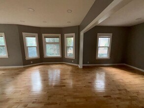 2434 N Logan Ave in Minneapolis, MN - Building Photo - Building Photo