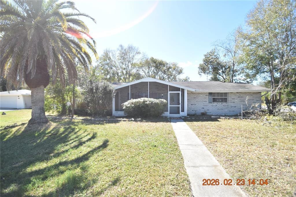 7742 Yucca Dr in New Port Richey, FL - Building Photo