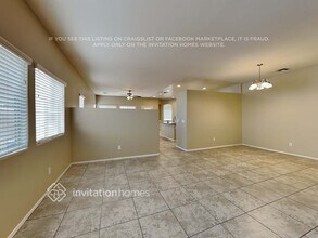 13779 W Maui Ln in Surprise, AZ - Building Photo - Building Photo