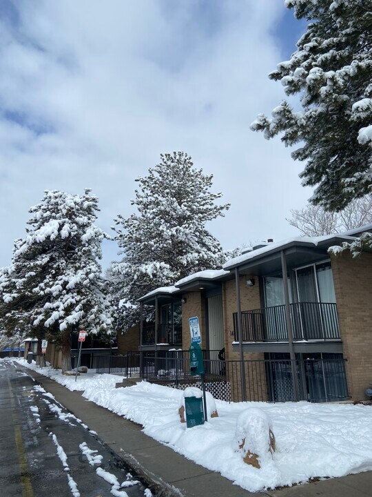 Hidden Villa Apartments in Salt Lake City, UT - Building Photo