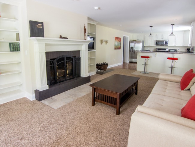 104 Buckingham Rd in Charlottesville, VA - Building Photo - Building Photo