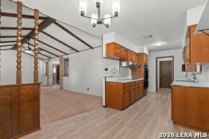 335 Madrid Dr in Universal City, TX - Building Photo - Building Photo