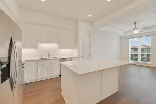 property at 102 Bella Toscana Ave