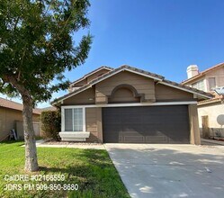 11566 Silver Spur Ave in Fontana, CA - Building Photo - Building Photo