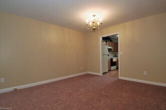 128 Troonsway Rd in Winston-Salem, NC - Building Photo - Building Photo