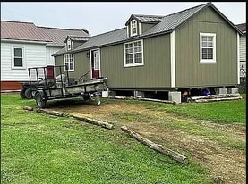 2410 N Hwy 25 W, Unit T in Williamsburg, KY - Building Photo