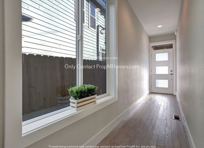 927 N Stafford St in Portland, OR - Building Photo - Building Photo