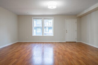 45 Chelsea St in Boston, MA - Building Photo - Building Photo