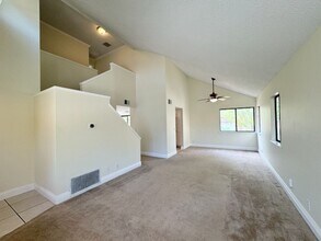 224 Washington Way in Ridgecrest, CA - Building Photo - Building Photo