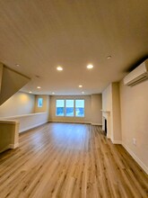 13429 35th Dr SE in Mill Creek, WA - Foto de edificio - Building Photo