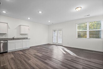 405 Kings Cross Wy in Cartersville, GA - Building Photo - Building Photo