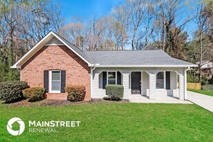 783 Bartow Ct in Riverdale, GA - Building Photo