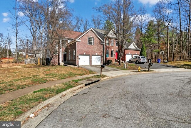 15220 Lord Culpeper Ct in Woodbridge, VA - Building Photo - Building Photo