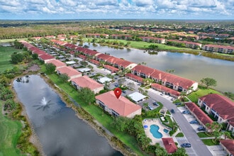 2805 Cypress Trace Cir in Naples, FL - Building Photo - Building Photo