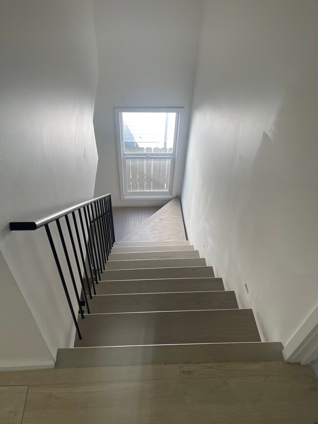 property at 1517 S Alabama St