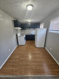 Benson Crest Apartments photo'