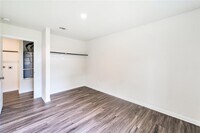 8217 Carolwood Dr photo'