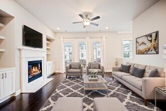 1505 Slopeside Loop SE in Smyrna, GA - Building Photo - Building Photo