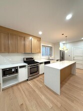 5359 W Potomac Ave in Chicago, IL - Building Photo - Building Photo