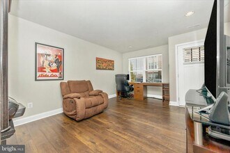 5018 Judicial Wy in Frederick, MD - Building Photo - Building Photo