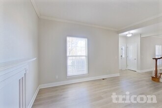 2924 Kettering Dr in St. Charles, MO - Building Photo - Building Photo