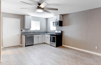 6682 Ventura Ct in San Bernardino, CA - Building Photo - Building Photo