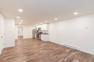 2132 Grafton Dr in Wilmington, DE - Building Photo - Building Photo