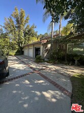 23444 Park Hermosa in Calabasas, CA - Building Photo - Building Photo