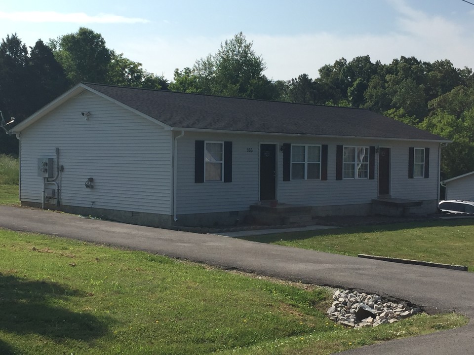 165 Dale Ln in Cookeville, TN - Building Photo