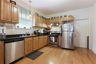 3615 Calhoun St, Unit 1 in New Orleans, LA - Foto de edificio - Building Photo