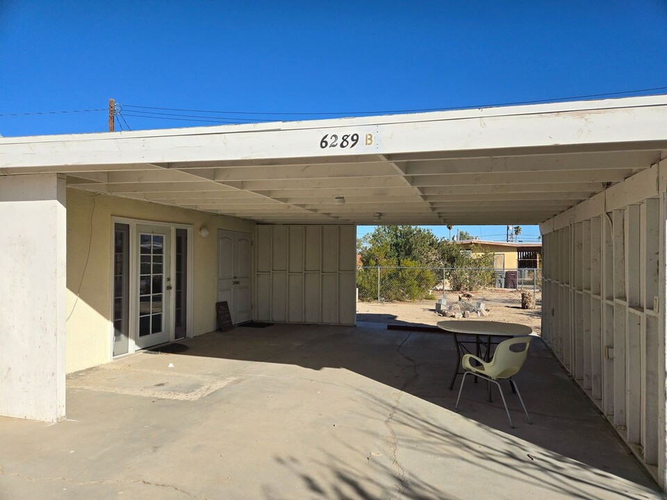 6289 Smoketree Ave in Twentynine Palms, CA - Building Photo