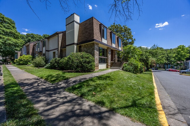property at 6023 Forrest Hollow Ln