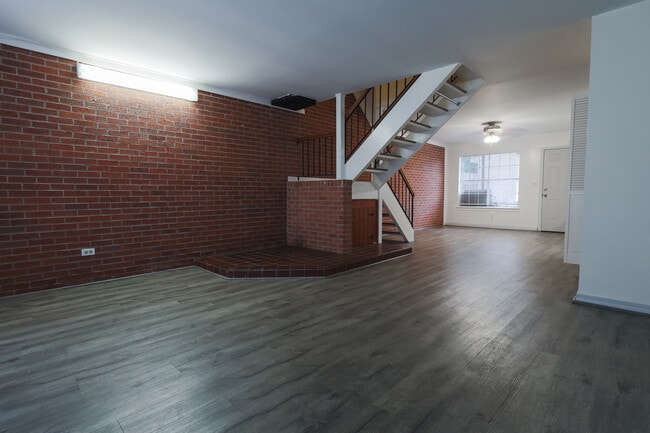 10014 Stratmore Cir in Shreveport, LA - Building Photo - Building Photo
