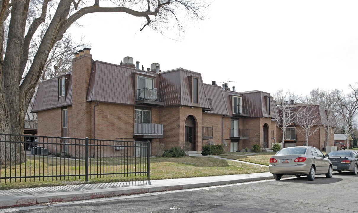 Linden Apartments in Salt Lake City, UT - Building Photo