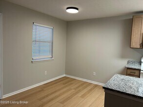 2207 Alta Ave in Louisville, KY - Building Photo - Building Photo