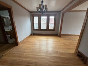 5219 W Cuyler Ave in Chicago, IL - Building Photo - Building Photo