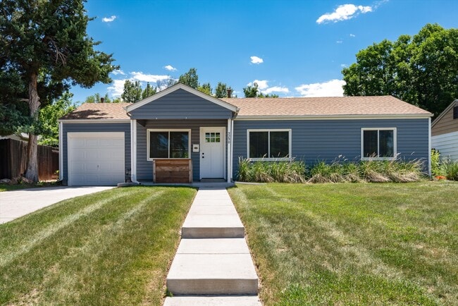 property at 5290 Highline Pl