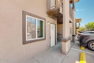 540 N Yarbrough Dr in El Paso, TX - Building Photo - Building Photo