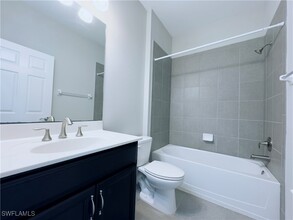 4094 Wilmont Place in Ft. Myers, FL - Building Photo - Building Photo