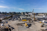 Luxe Lansdowne in Richmond, BC - Building Photo - Building Photo