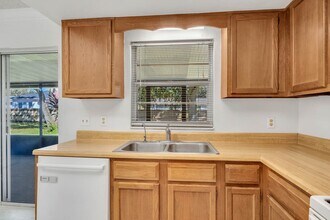 6449 Eve St in St. Cloud, FL - Building Photo - Building Photo